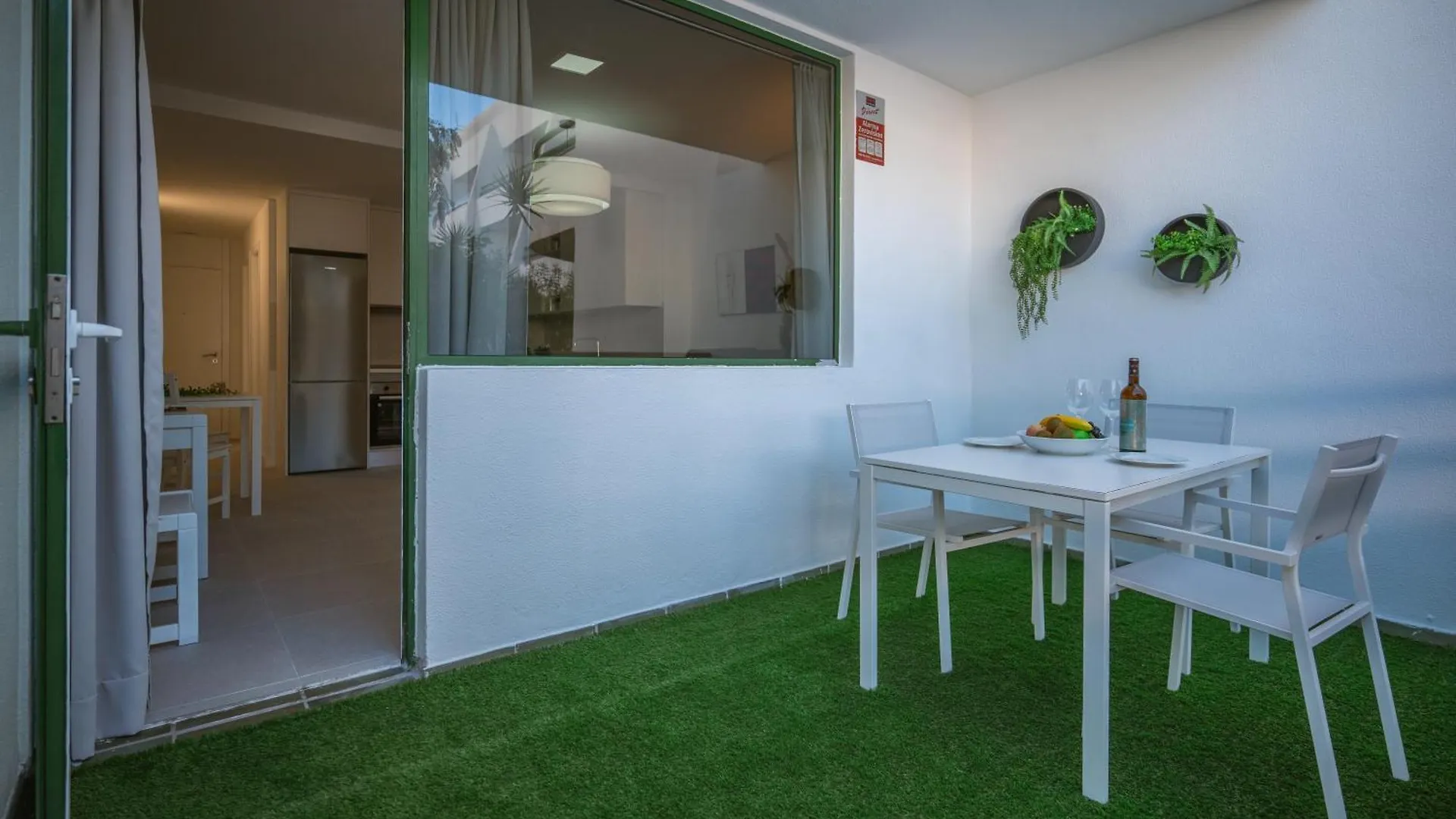 Apartamento Go2Tenerife Apart'Jara Pool View & Beach At 5 Min Playa de las Americas